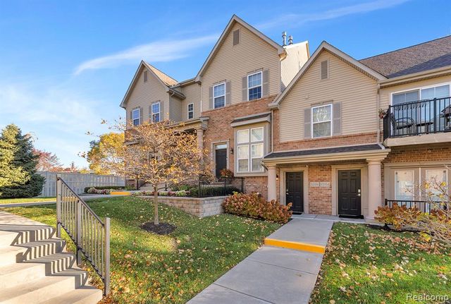 22338 Abbey Lane, Dearborn, MI 48124