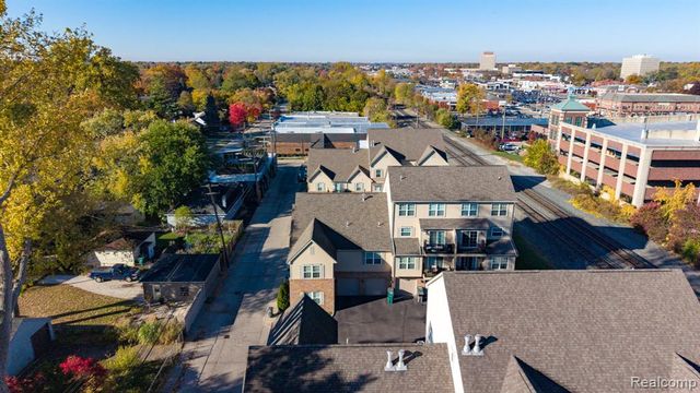 22338 Abbey Lane, Dearborn, MI 48124