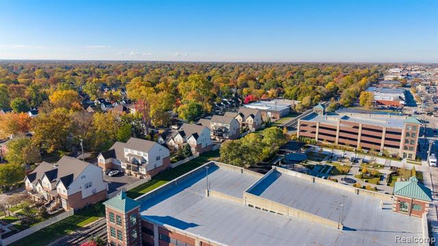 22338 Abbey Lane, Dearborn, MI 48124