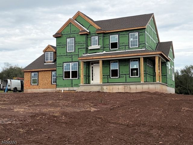 3 Paetzell Farm Rd, Milford Boro, NJ 08848
