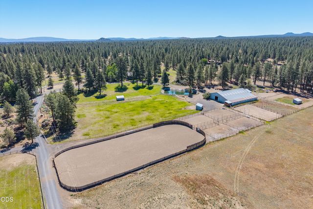 60266 Tekampe Road, Bend, OR 97702