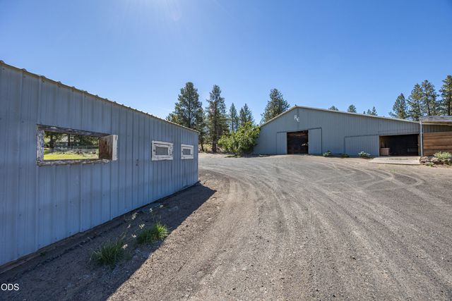 60266 Tekampe Road, Bend, OR 97702