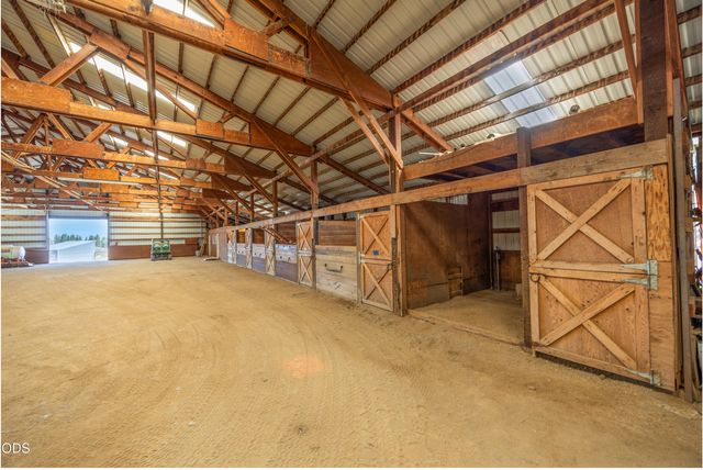 60266 Tekampe Road, Bend, OR 97702