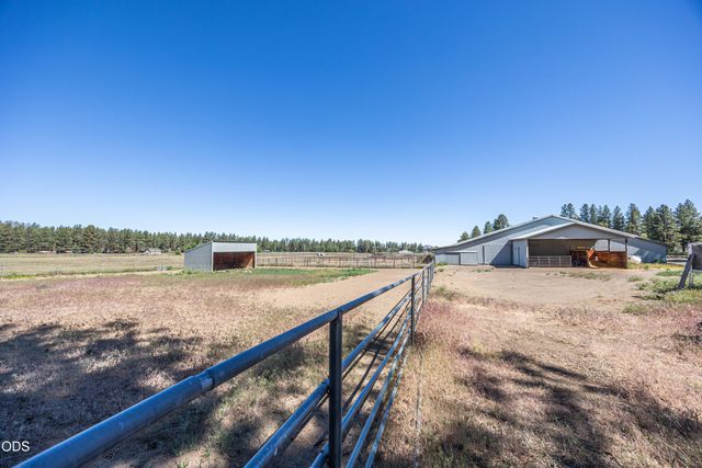 60266 Tekampe Road, Bend, OR 97702