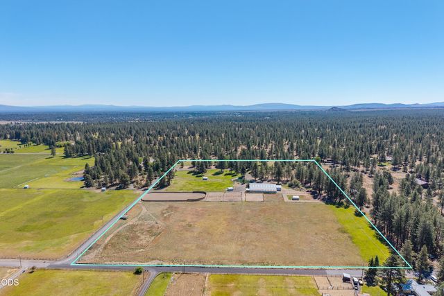 60266 Tekampe Road, Bend, OR 97702
