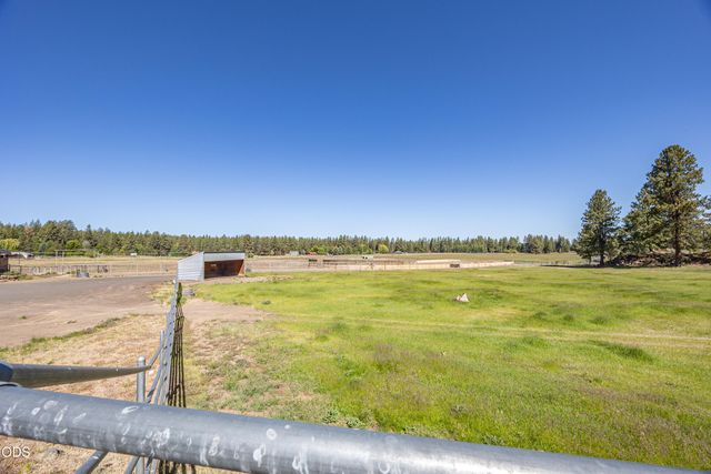 60266 Tekampe Road, Bend, OR 97702