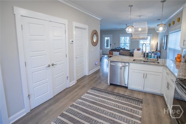 1320 E 40th Street, Savannah, GA 31404