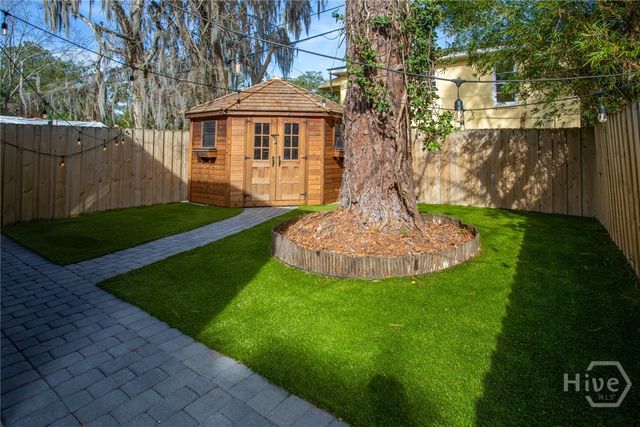 1320 E 40th Street, Savannah, GA 31404