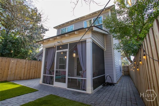 1320 E 40th Street, Savannah, GA 31404