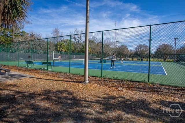 1320 E 40th Street, Savannah, GA 31404