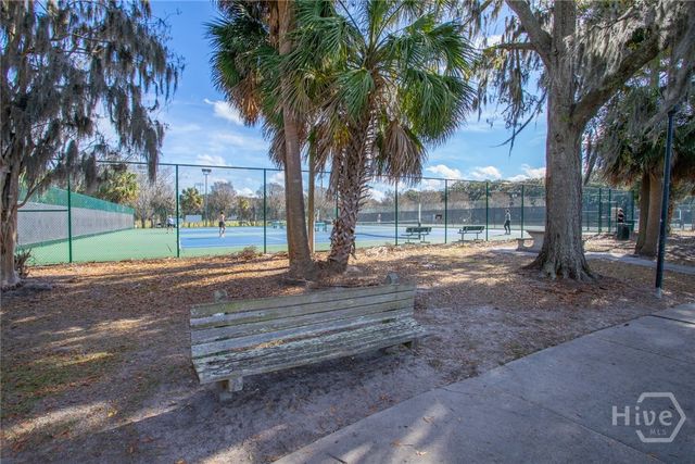 1320 E 40th Street, Savannah, GA 31404