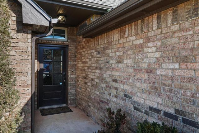 2413 NW 156th Street, Edmond, OK 73013