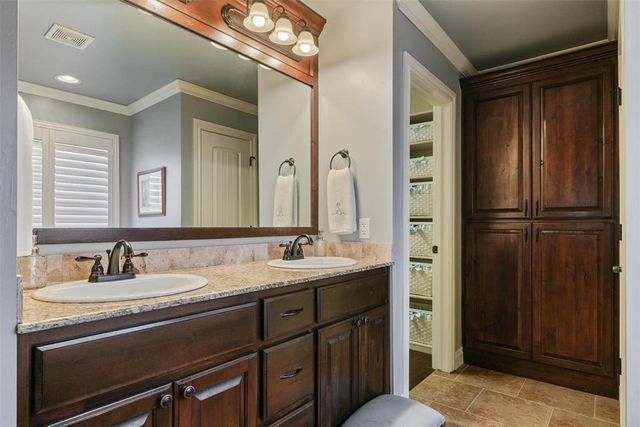 2413 NW 156th Street, Edmond, OK 73013