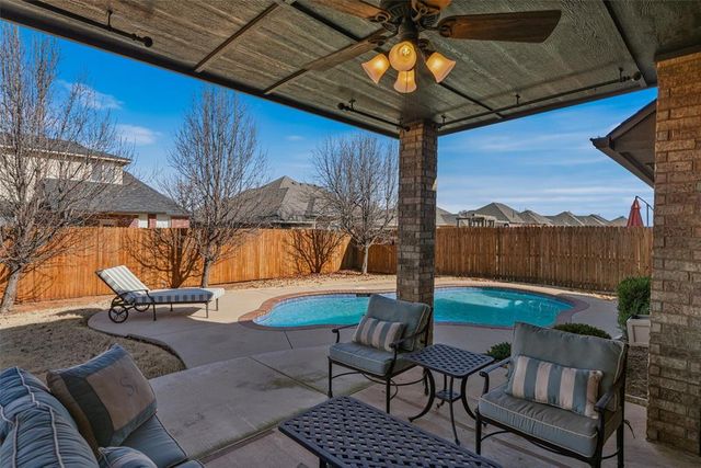 2413 NW 156th Street, Edmond, OK 73013
