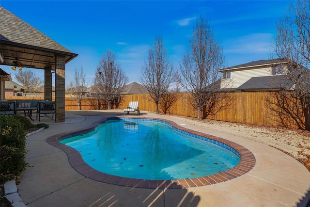 2413 NW 156th Street, Edmond, OK 73013