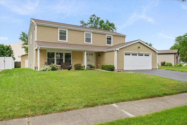 766 Oakwood Drive, Westmont, IL 60559
