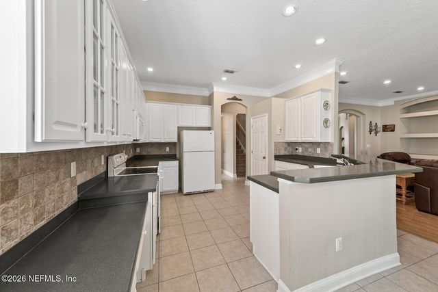 3078 WANDERING OAKS Drive, Orange Park, FL 32065