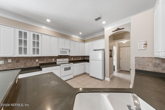 3078 WANDERING OAKS Drive, Orange Park, FL 32065