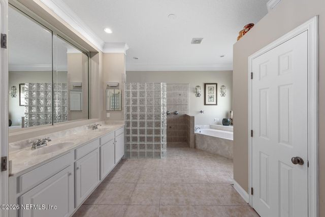 3078 WANDERING OAKS Drive, Orange Park, FL 32065