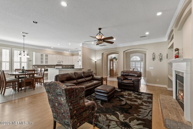 3078 WANDERING OAKS Drive, Orange Park, FL 32065