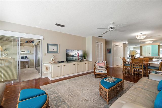 100 BLUFF VIEW DRIVE 209B, Belleair Bluffs, FL 33770