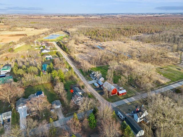 N816 DEPOT ROAD, Dale, WI 54931