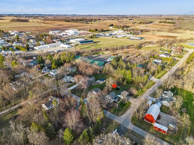 N816 DEPOT ROAD, Dale, WI 54931
