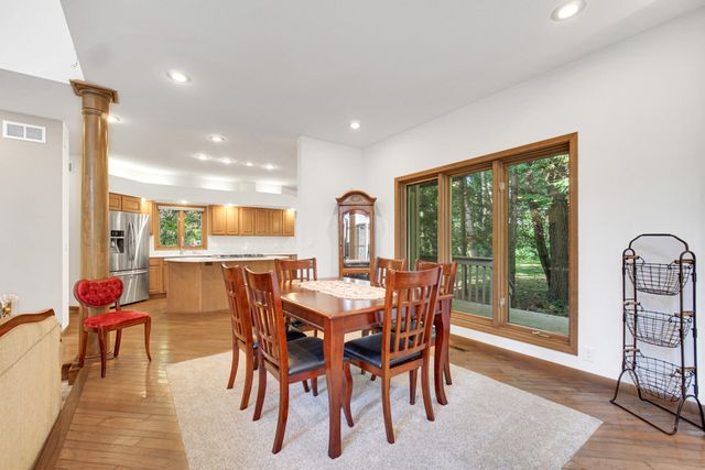 2102 Emmett Court, Valparaiso, IN 46385