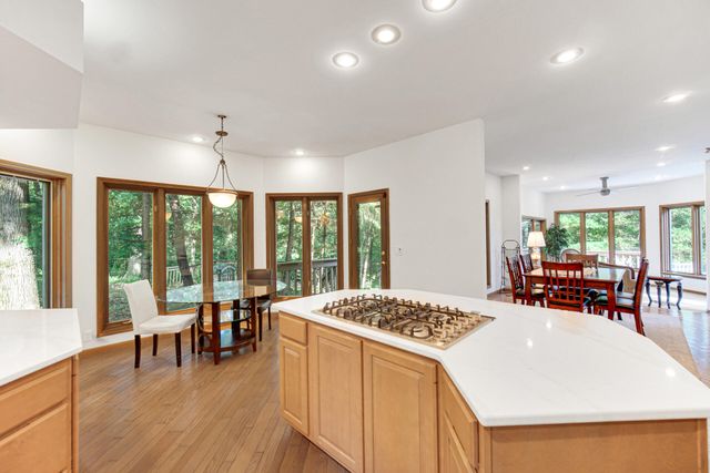 2102 Emmett Court, Valparaiso, IN 46385