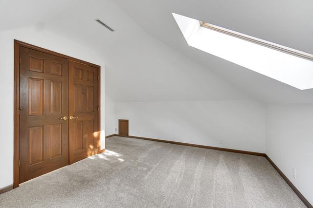 2102 Emmett Court, Valparaiso, IN 46385