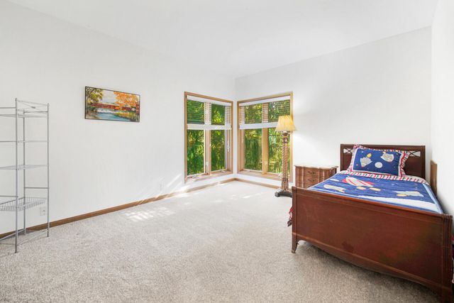 2102 Emmett Court, Valparaiso, IN 46385