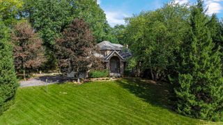 2102 Emmett Court, Valparaiso, IN 46385