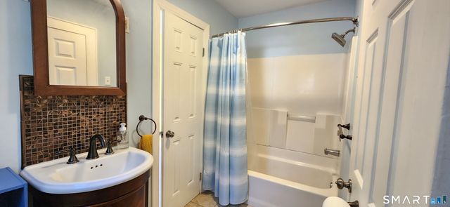 1555-A Byam Road, Cheshire, CT 06410