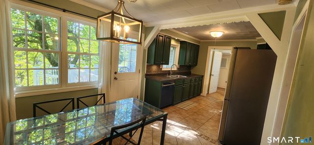 1555-A Byam Road, Cheshire, CT 06410