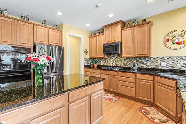 19 Neyland Drive, Fountain Inn, SC 29644