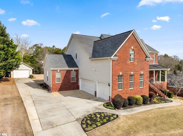 19 Neyland Drive, Fountain Inn, SC 29644