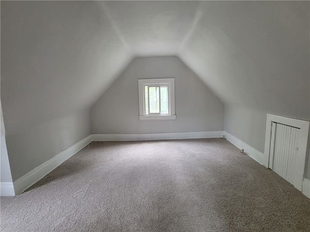 1110 5th Ave, Coraopolis, PA 15108