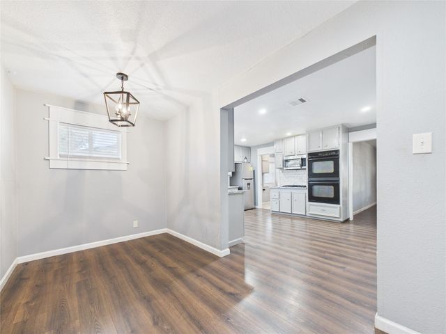 1212 Alamo Street, Rosenberg, TX 77471