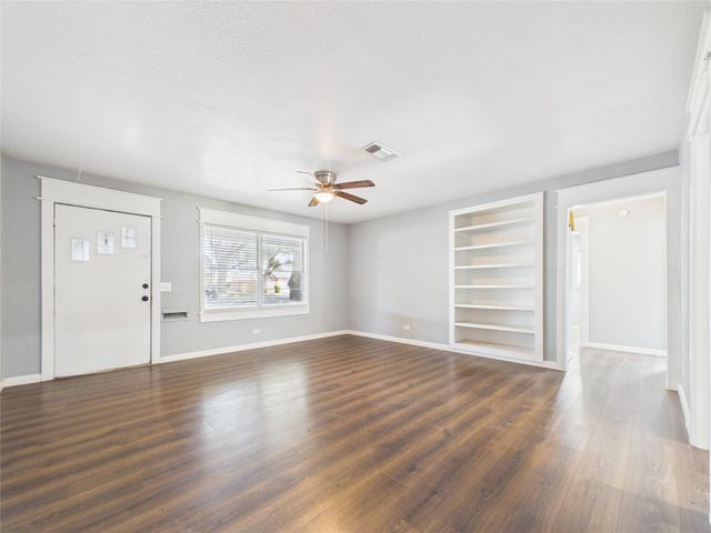 1212 Alamo Street, Rosenberg, TX 77471