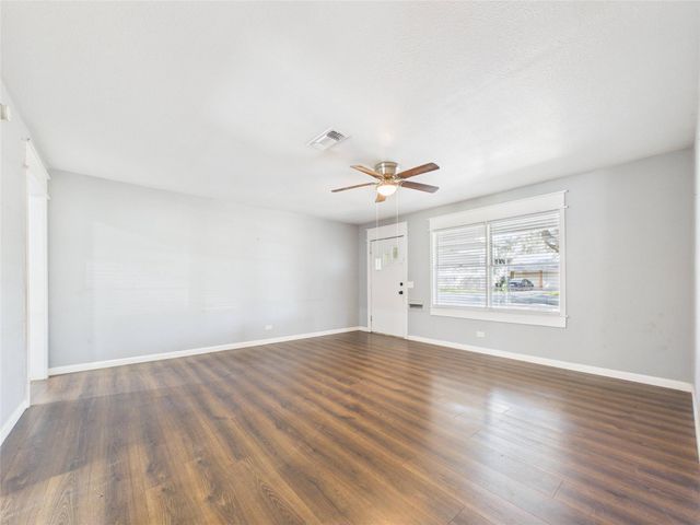 1212 Alamo Street, Rosenberg, TX 77471