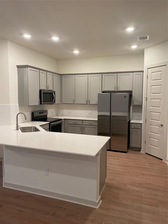 1224 Bear Track LOOP, Georgetown, TX 78628