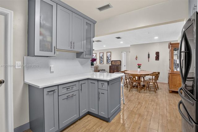 206 N 32nd Ave, Hollywood, FL 33021