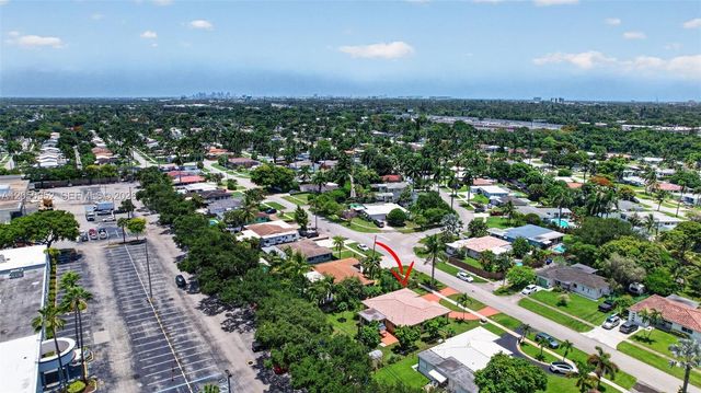 206 N 32nd Ave, Hollywood, FL 33021