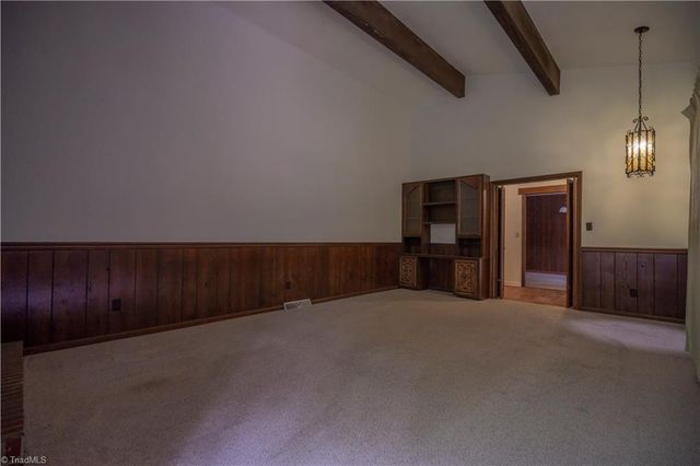 166 Larkspur Lane, Lexington, NC 27292