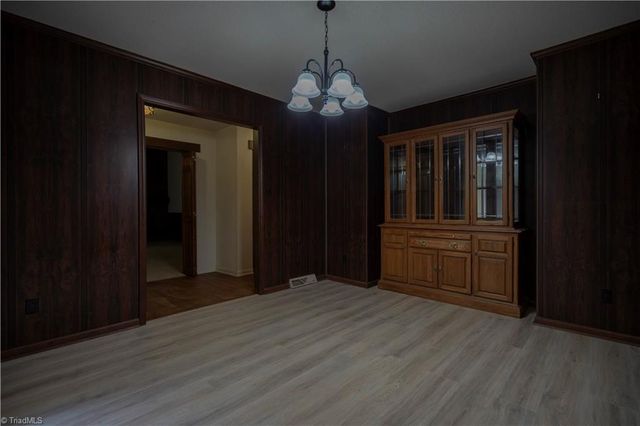 166 Larkspur Lane, Lexington, NC 27292