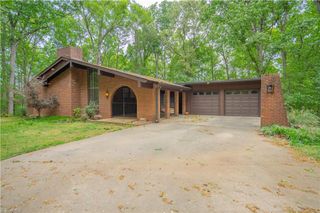 166 Larkspur Lane, Lexington, NC 27292