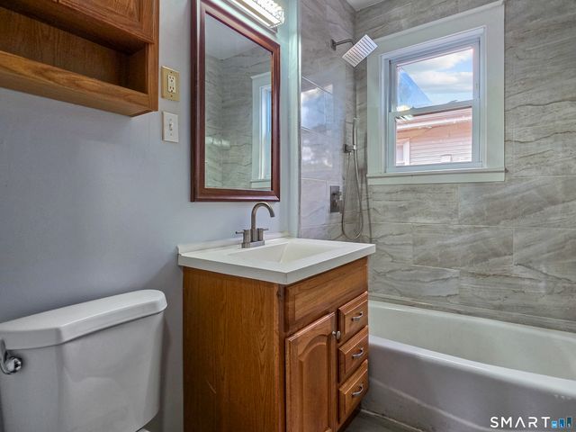 2-4 Mortson Street 2nd Floor, Hartford, CT 06106