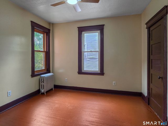 2-4 Mortson Street 2nd Floor, Hartford, CT 06106