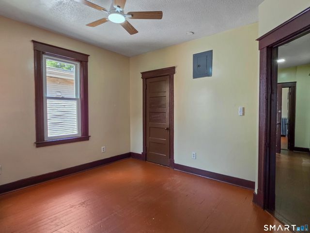 2-4 Mortson Street 2nd Floor, Hartford, CT 06106