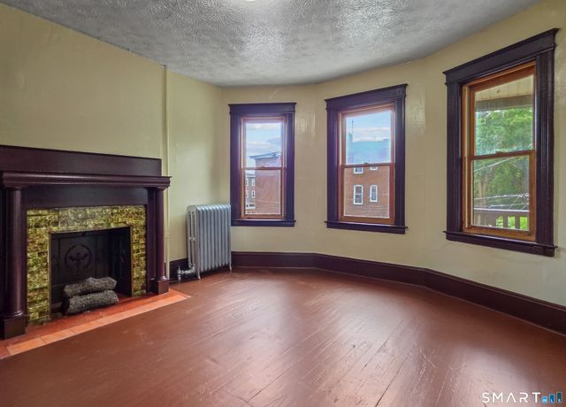 2-4 Mortson Street 2nd Floor, Hartford, CT 06106